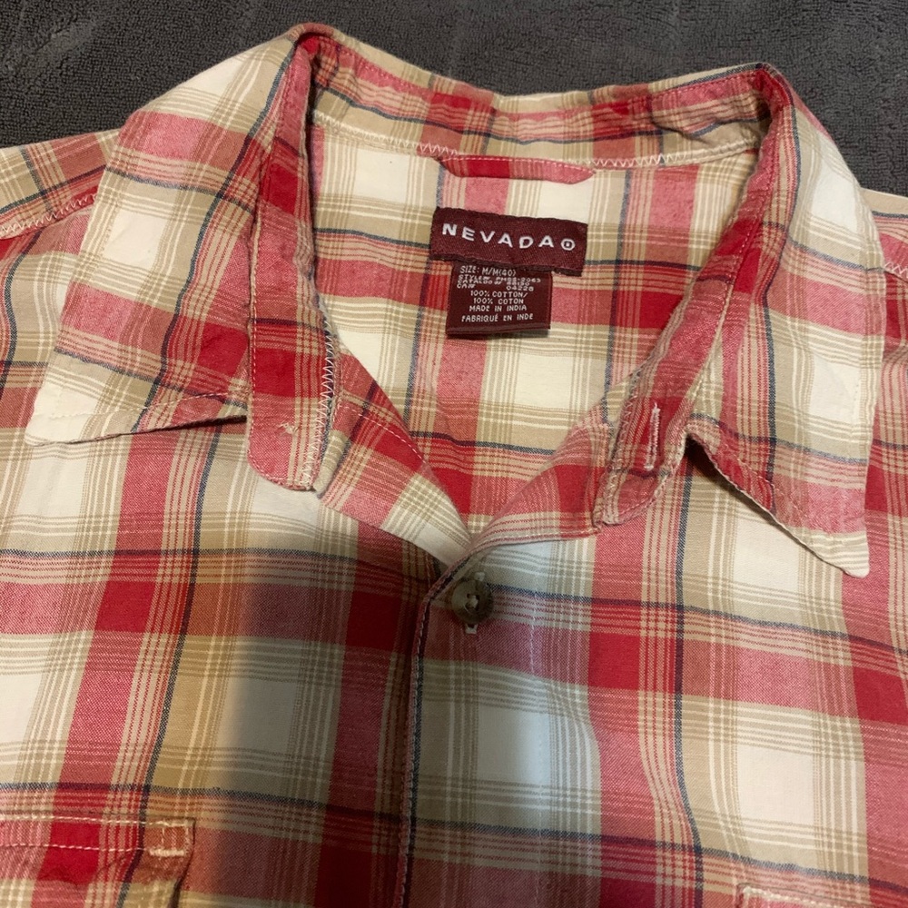 Button down shirt - Picture 2 of 3